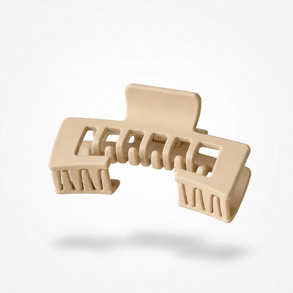 Hat claw clip in Matte Beige